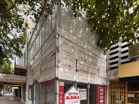 LOCAL | 100 M2 | ESQUINA | LIBERTADOR | PLANTA LIBRE | CAPITAL