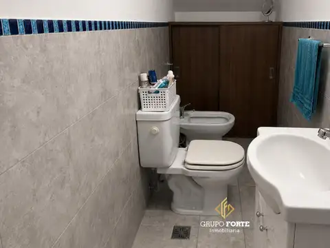 Casa en Venta en Jardines Del Olmo, USD 153.000