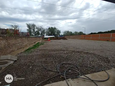 Galpon en Alquiler 35  mts Fondo
