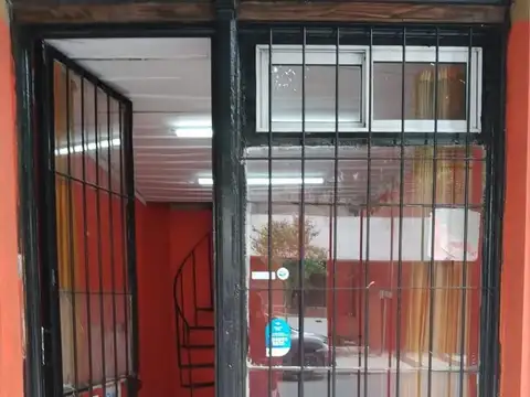 Local en Venta 56 años