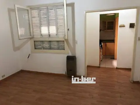 Depto Tipo Casa en Venta 60 años