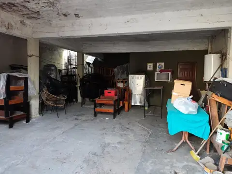 P. Iglesias: Vde. casa c/Santiago del Estero 827