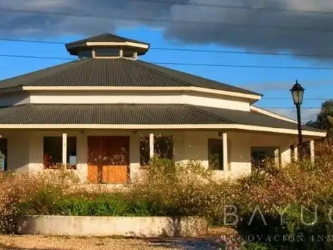 Casa en Venta en Sausalito, USD 278.000
