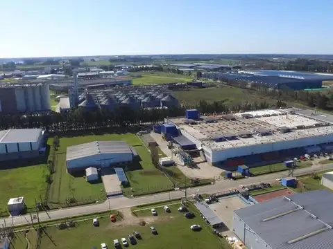 Parque industrial Pilar calle 17 y 20 100