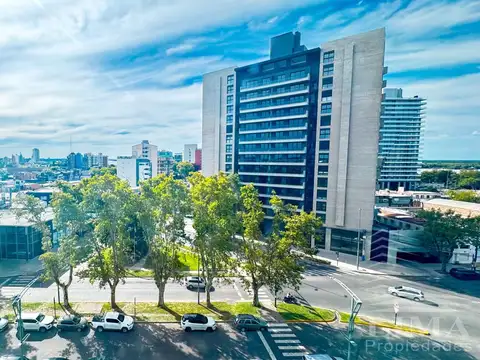 Oficina en Alquiler al Norte