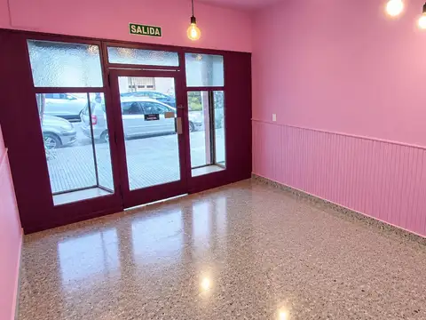 Local en Venta 40 años
