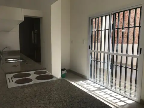 Depto Tipo Casa en Alquiler 8 años