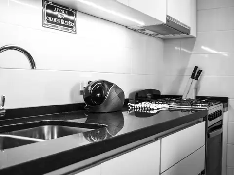 Departamento de 2 Amb. con balcones aterrazados y parrilla