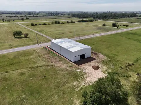 Galpon en Alquiler 30  mts Frente