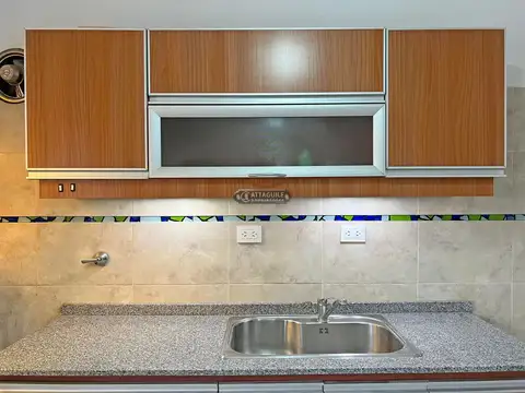Depto Tipo Casa en Alquiler de 2 dormitorios