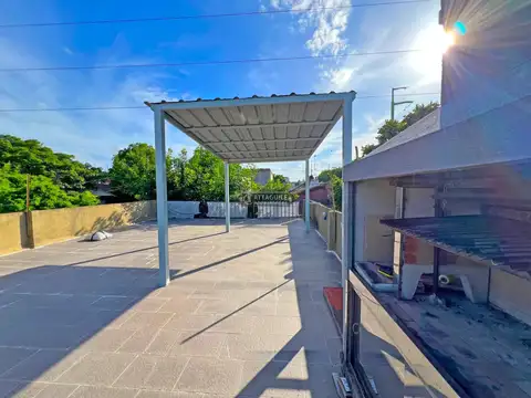 Depto Tipo Casa 3 ambientes con 1 baño