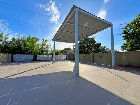 Depto Tipo Casa en Alquiler en Ituzaingo, $ 750.000