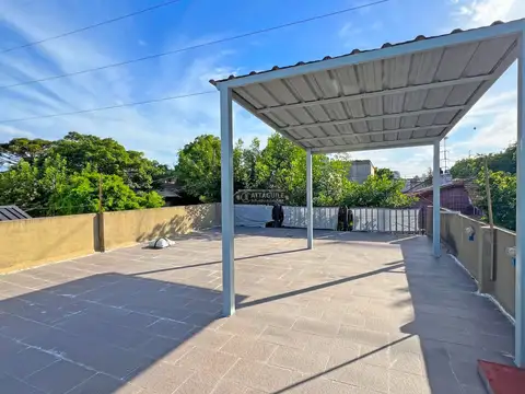 Depto Tipo Casa en Alquiler al Oeste