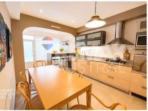 Casa en Venta con 1 cochera