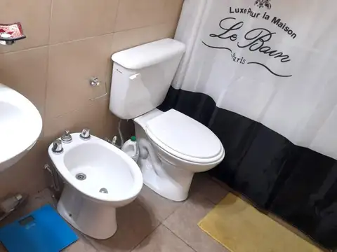Departamento 3 ambientes con 1 baño