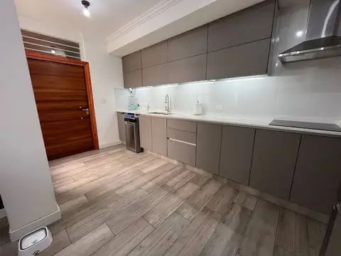 Casa en Venta en Villa Luzuriaga, USD 190.000