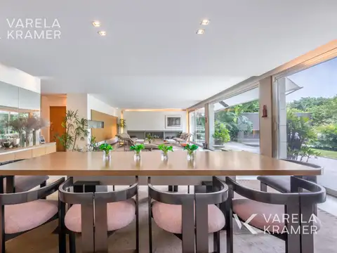 Casa en Venta en Olivos, USD 4.200.000