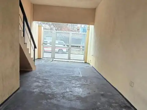 Depto Tipo Casa en Alquiler de 3 dormitorios