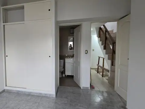 Depto Tipo Casa en Alquiler 15 años