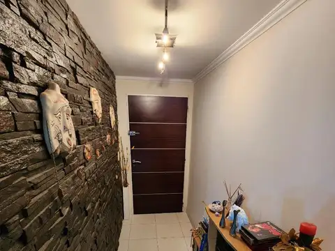 Depto Tipo Casa 3 ambientes con 2 baños