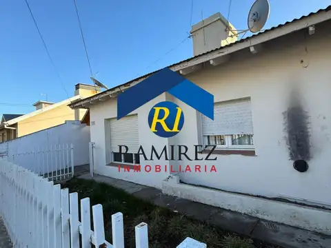 CASA EN VENTA - SANTA CRUZ - RIO GALLEGOS -  ECUADOR Nº1.371