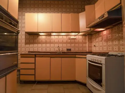 Depto Tipo Casa en Venta 66 años
