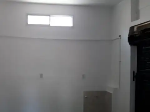 Local en Venta en Wilde, USD 65.000