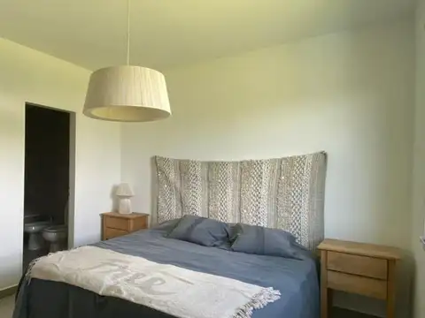 Casa en Venta en Garin, USD 155.000