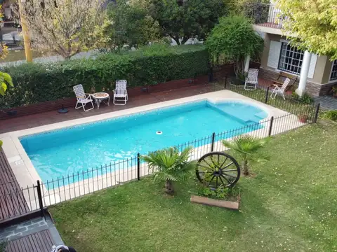 LAS MARGARITAS 100