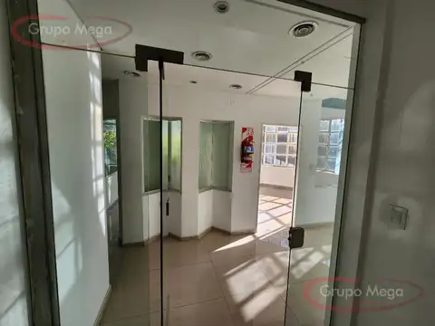 Oficina en Alquiler 35 años
