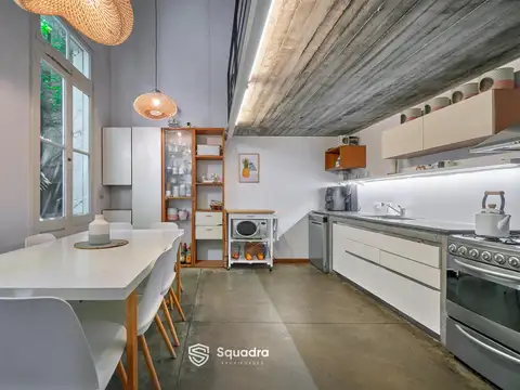 Casa en Venta con 1 cochera