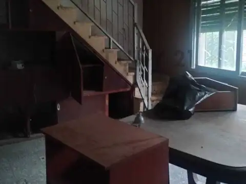 47 entre 135 y 136 2000, Piso 0