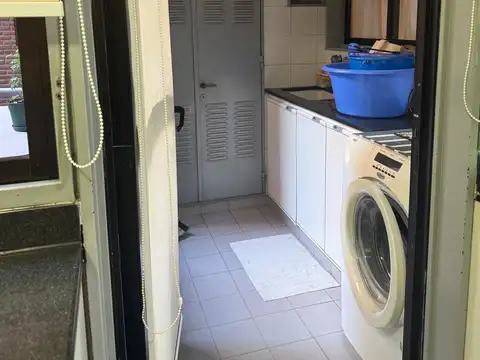 Departamento 4 ambientes con 3 baños