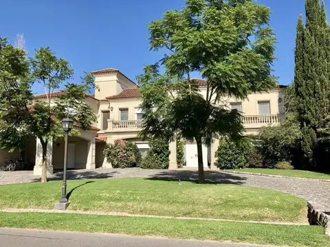 Casa en Tortugas C.C