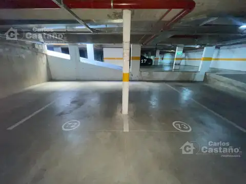 2 Cocheras (Cubiertas) en Venta