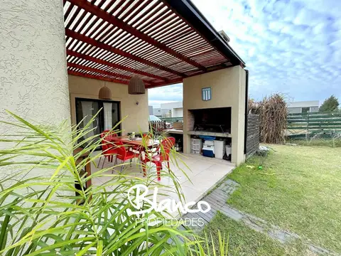 Casa en Venta en San Matias, USD 220.000