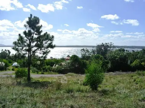 Venta lote con vista al mar - Punta Ballena