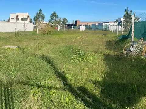 Lote en venta Quimilar