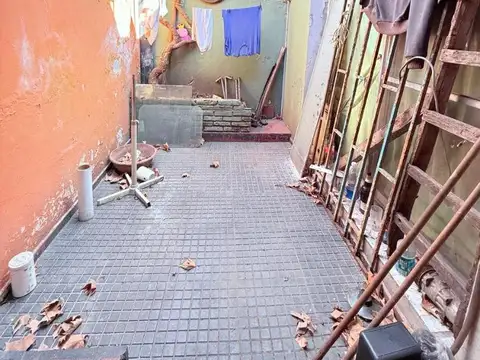 LOCAL CON VIVIENDA EN ITUZAINGO SUR