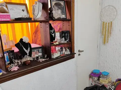 Venta de departamento dos  dormitorios, La Plata