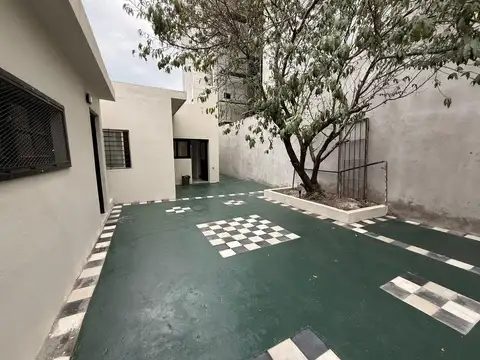 Local en Alquiler en Campana, $ 850.000