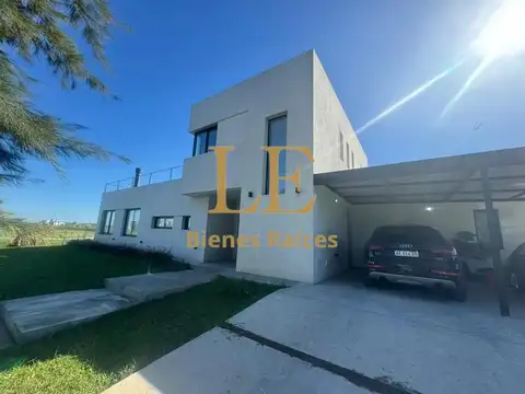 Casa en Venta en El Naudir, USD 400.000