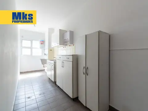 Departamento en Venta en Flores, USD 120.000