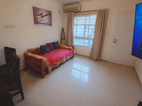Depto Tipo Casa en Venta de 1 dormitorio