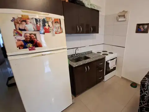 Depto Tipo Casa 2 ambientes con 1 baño
