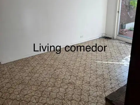 PH en venta - 3 Dormitorios 2 Baños - Villa Santa Rita