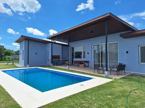 Casa en Alquiler en Medal Country club, Countries y Barrios Cerrados en Pilar