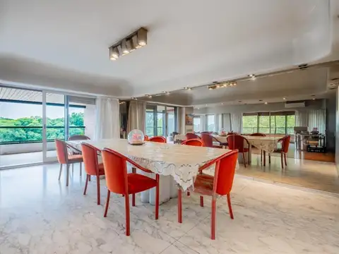 Departamento en Venta de 4 dormitorios