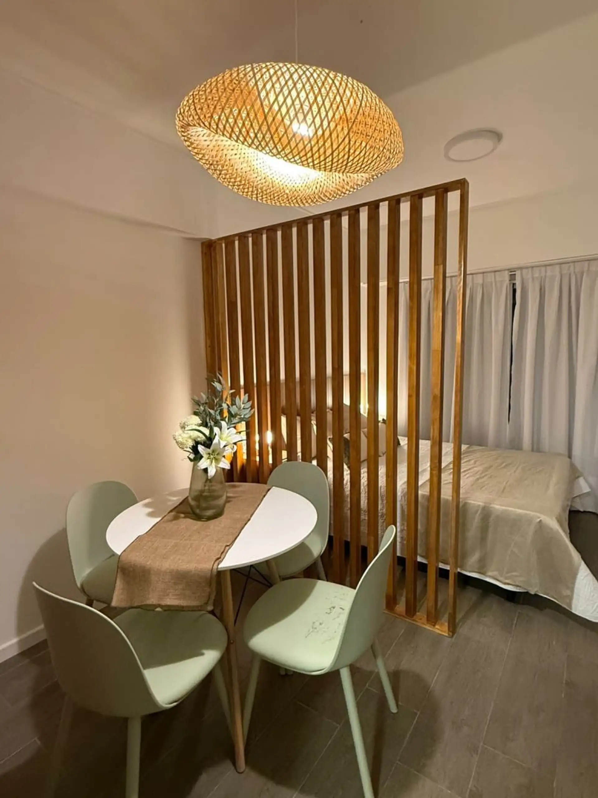 Depto 1 amb, 23m² con balcón francés — Plaza Colon