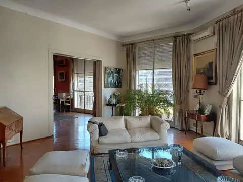 Departamento en Venta con 2 cocheras